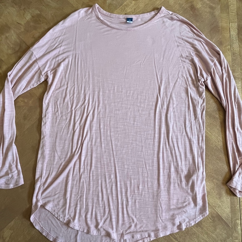 Old Navy Soft Pink Long Sleeve Relaxed Tee | Size M Tall